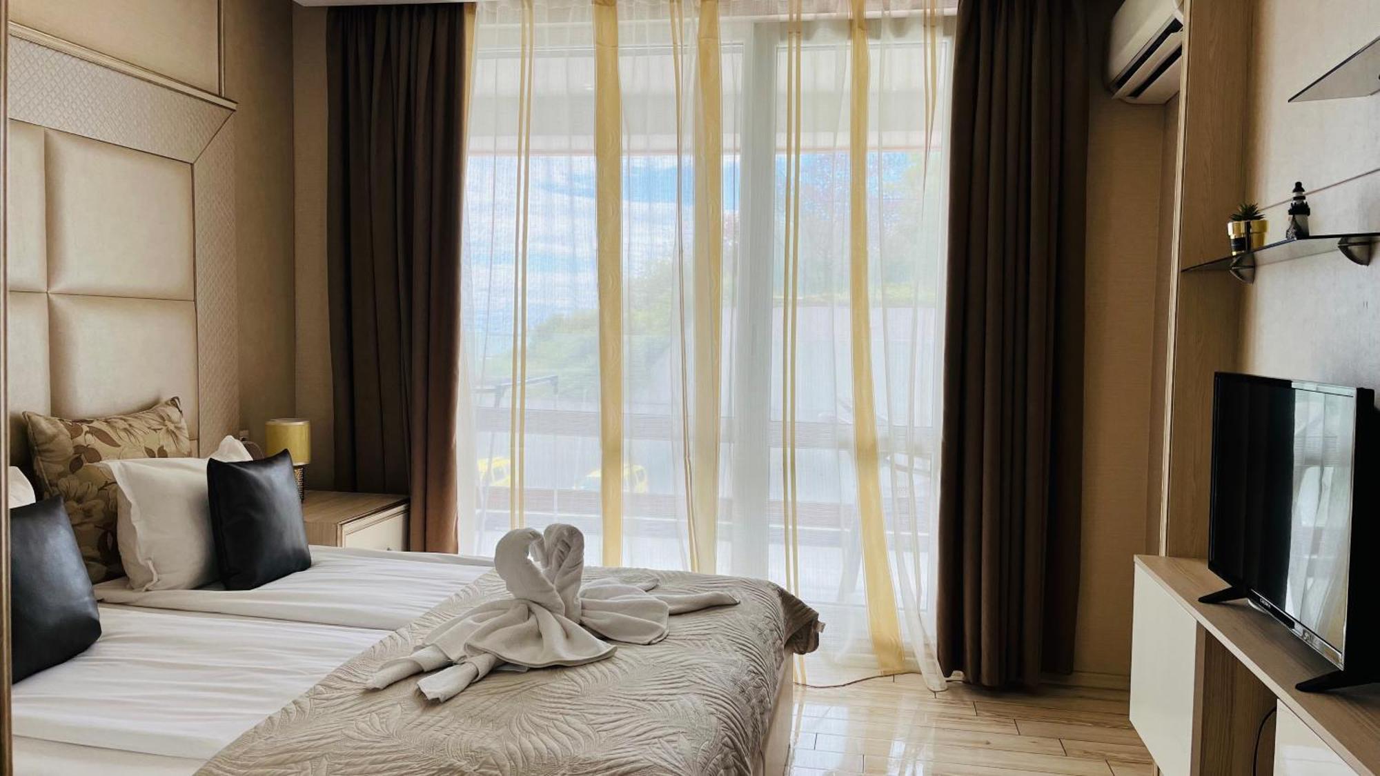 Paradiso 'В' 102 Private Sea View Apartment เนเซบาร์ ภายนอก รูปภาพ